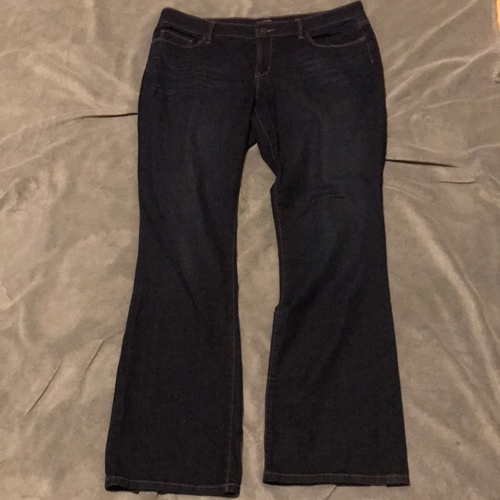 LOFT Boot Cut Curvy Dark Wash Jeans